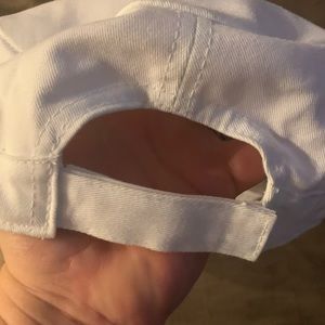 bebe Accessories - Bebe hat in great condition bebe Accessories - Bebe hat in great condition